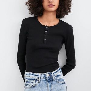 Zara Black Snap Button Ribbed Long Sleeve Top